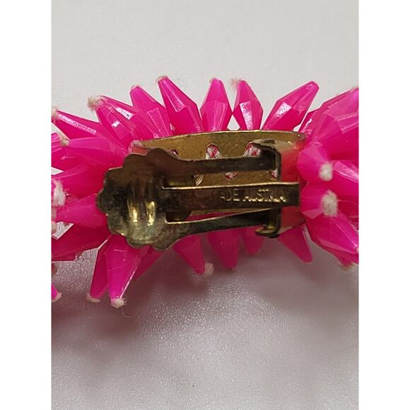 Vintage Austria Hot Pink Plastic Spike Bead Clip On Earrings 1950s - Picture 8 of 9